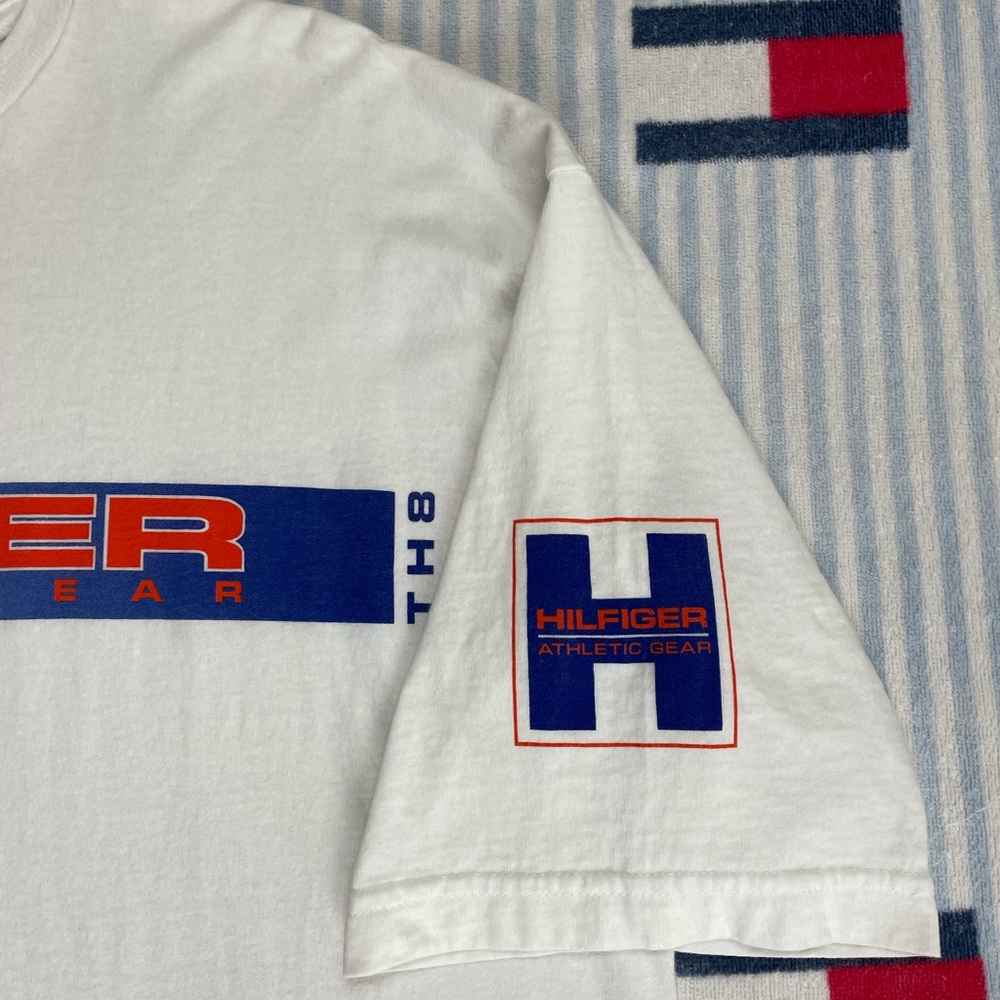 Vintage Tommy Hilfiger Athletic Gear short sleeve tee shirt - Picture 5 of 9